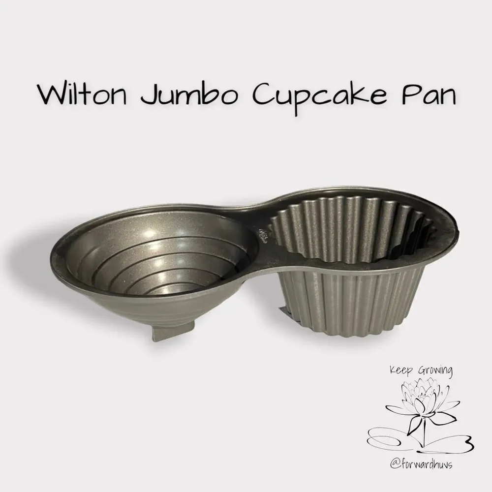 Wilton Jumbo Cupcake Cake Pan